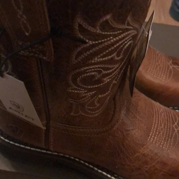 Ariat Brown Heeled Boots - Picture 5 of 8
